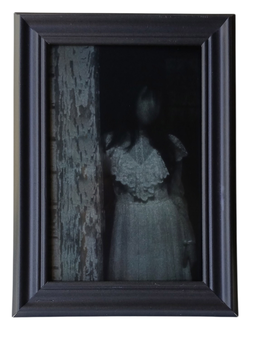 Ghost Girl Paranormal Oddity Strange Creepy Ghodtly Silent Twins Werid Modern